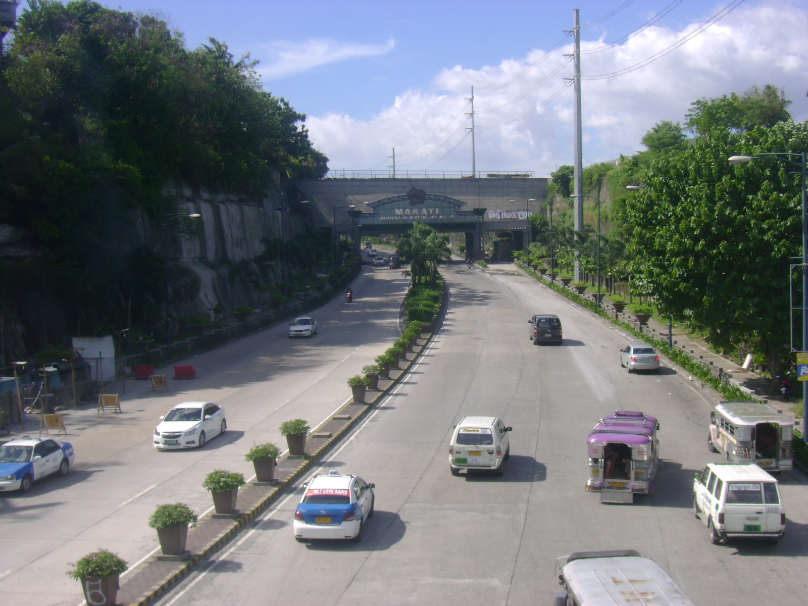 Neighborhood Guide: Kalayaan Avenue, Makati | Housinginteractive Blog